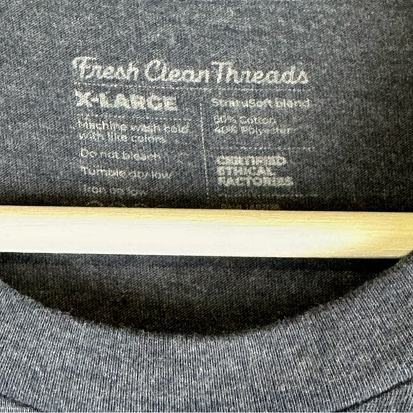 Fresh Clean Threads Slate Crew Neck Short Sleeve TShirt - XL - Picture 3 of 3